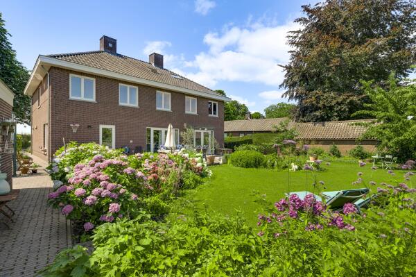 photo 49 Broekstraat 23